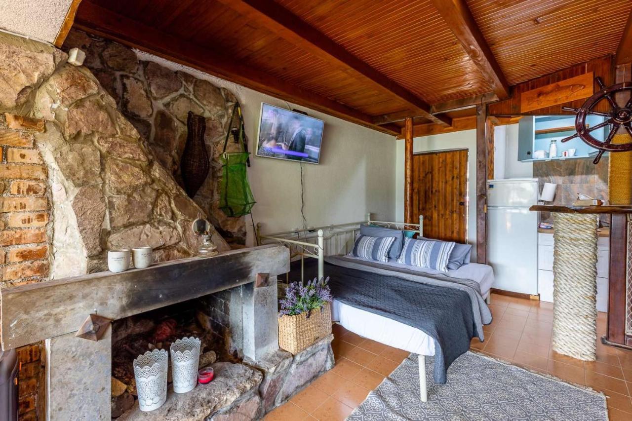 Lake House Buric Vranjina Kültér fotó