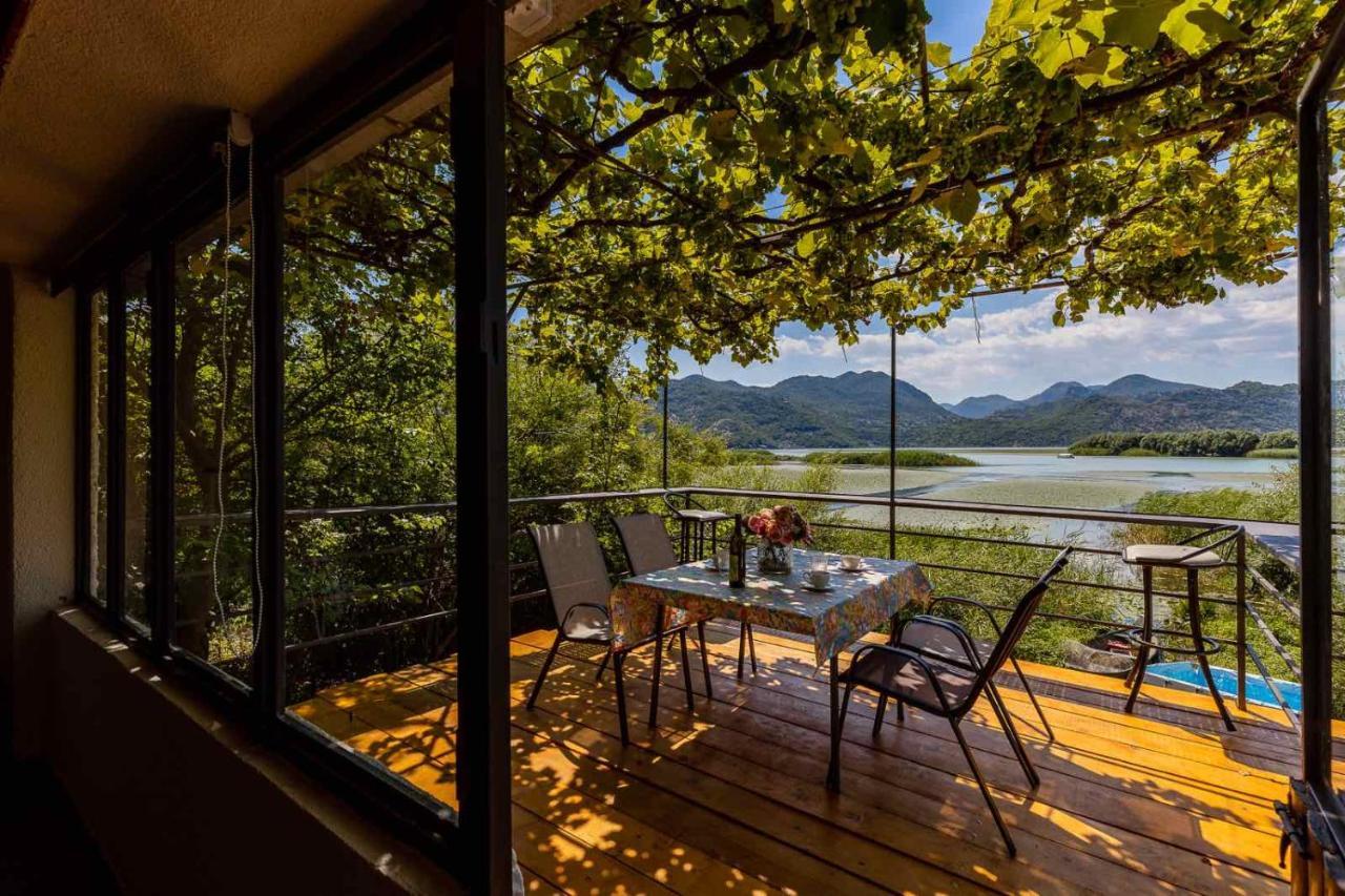 Lake House Buric Vranjina Kültér fotó