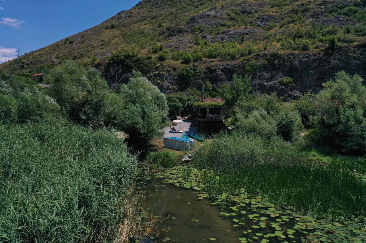 Lake House Buric Vranjina Kültér fotó