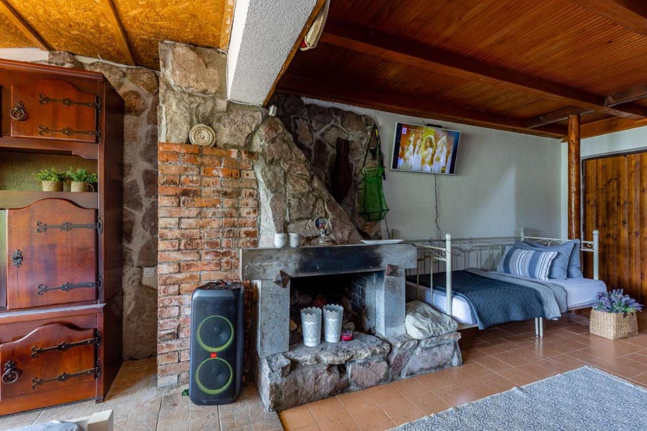 Lake House Buric Vranjina Kültér fotó
